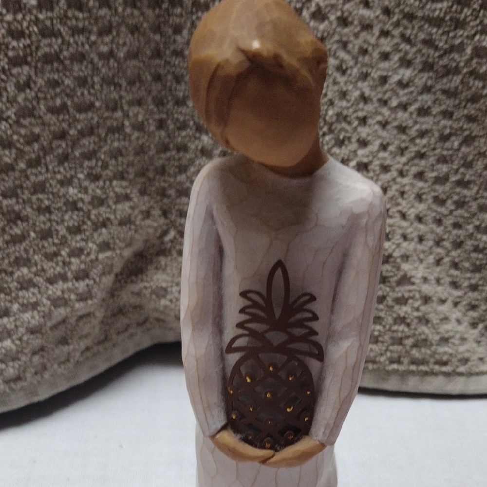 Willow Tree Gracious Tan and Brown Figurine